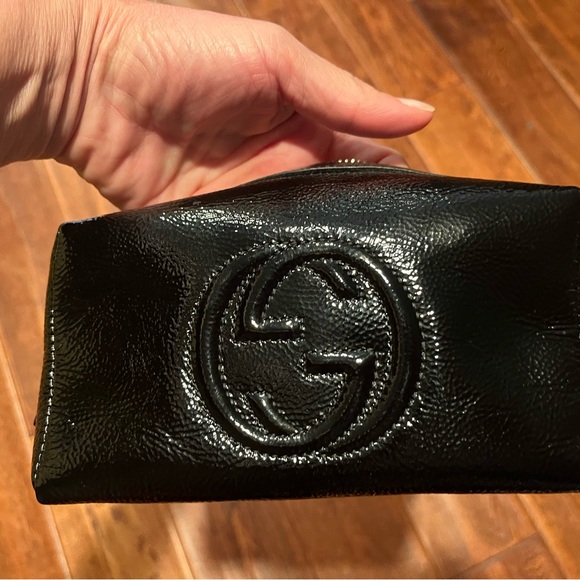 EUC Gucci SoHo Cosmetic Bag - Picture 6 of 10